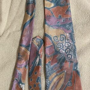 Abstract Patterned Tie in Multicolor